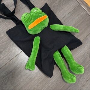 Green Plush Frog Tote Bag Accent